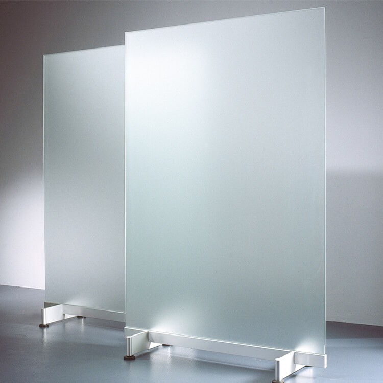 الزجاج المصنوع بحمض